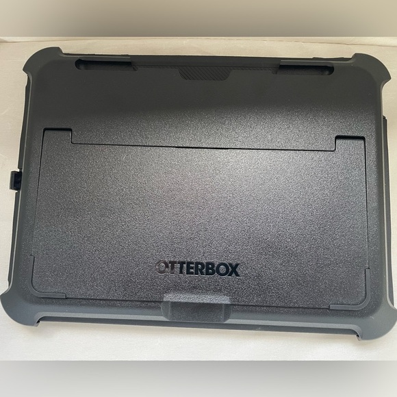 OTTERBOX-Defender Series Case for iPad 10th Gen - Picture 1 of 3